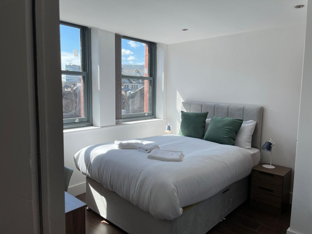 Liverpool L18 — Detached residential