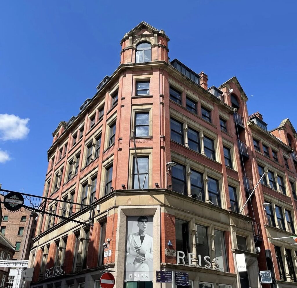 Commercial to serviced apartments conversion