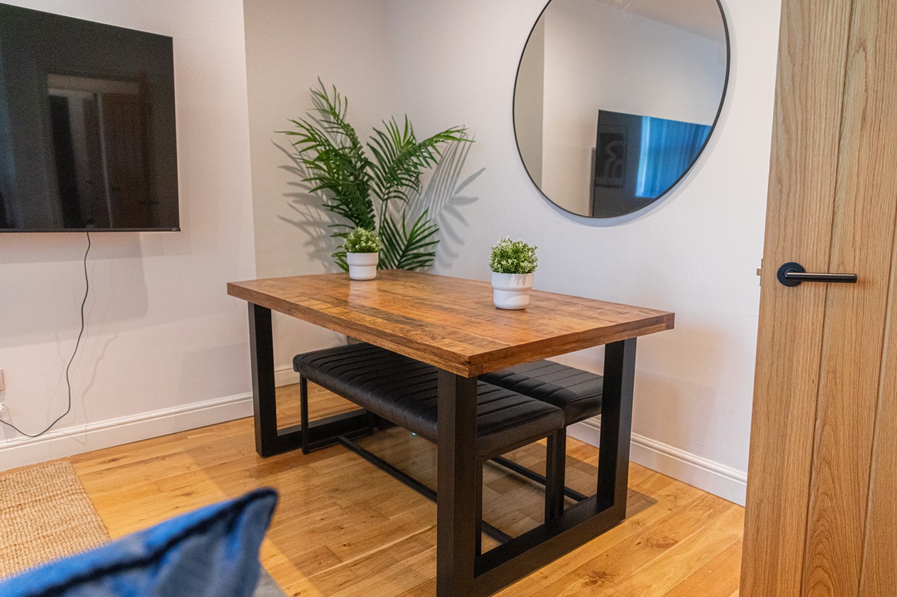 2 bed Apartment Turned 3 bed in Georgian Quarter
