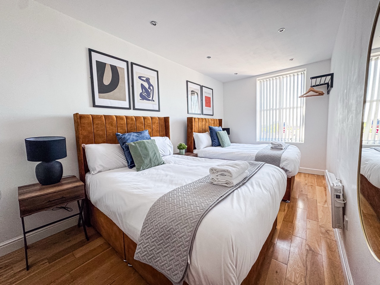 2 bed Apartment Turned 3 bed in Georgian Quarter