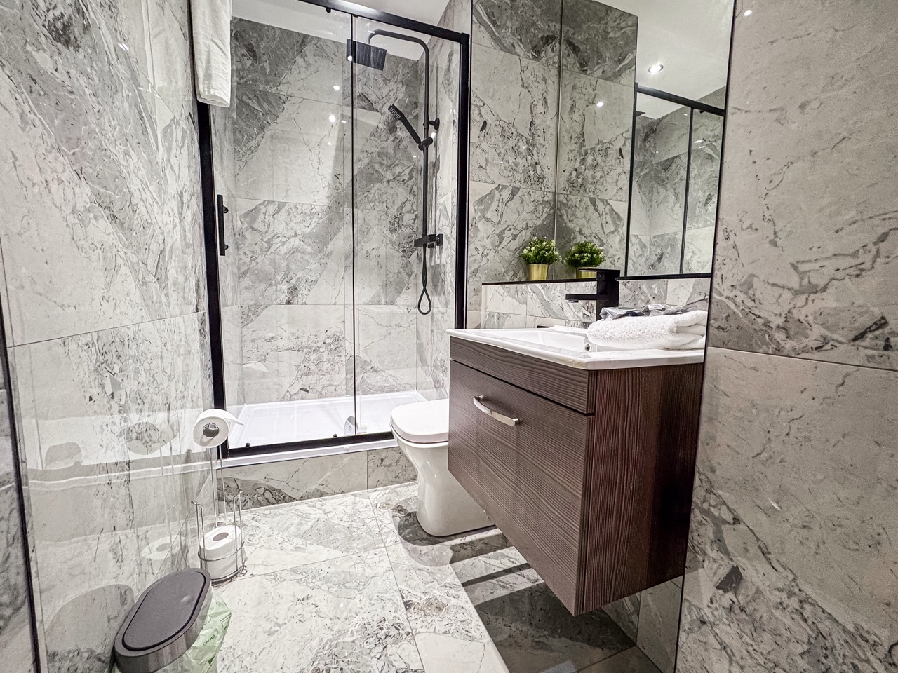 2 bed Apartment Turned 3 bed in Georgian Quarter